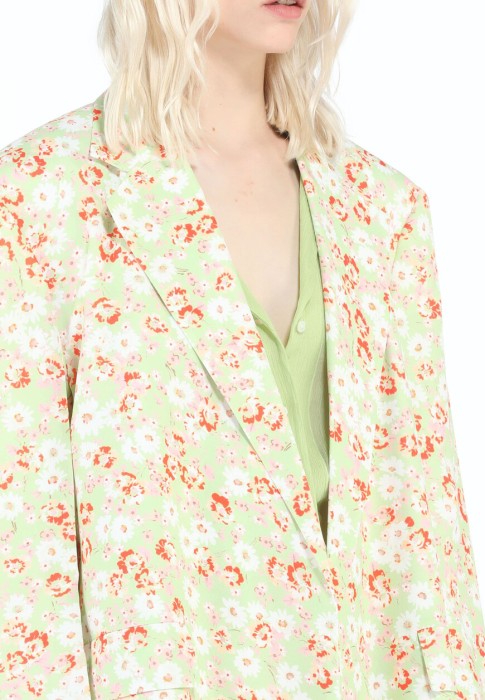 Продукция для женщин фото