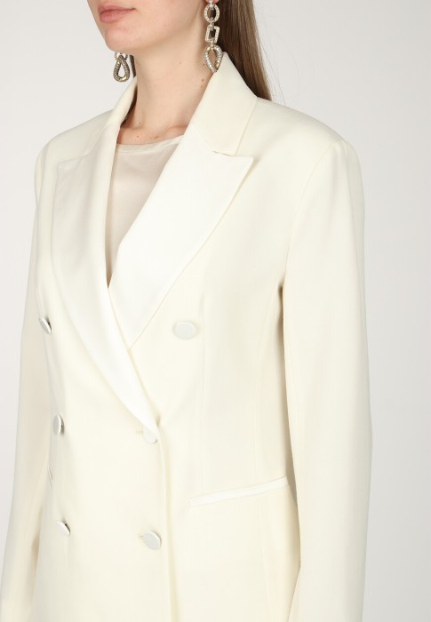 жакет  из проверенных материалов спереди