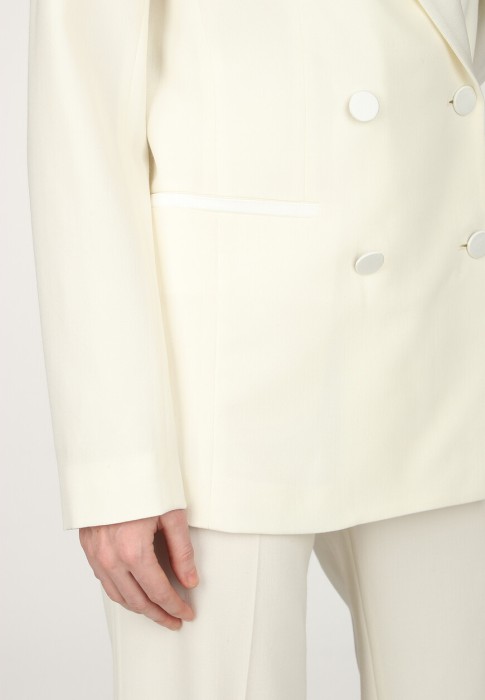 Продукция для женщин фото