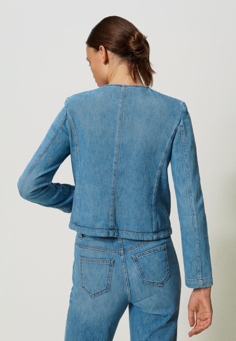 жакет  из италии вид сбоку