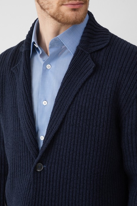 жакет  из италии вид сбоку