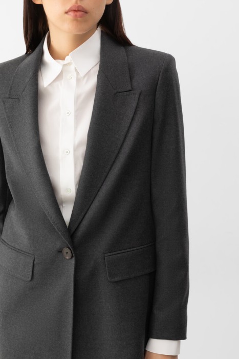 жакет  из италии вид сбоку