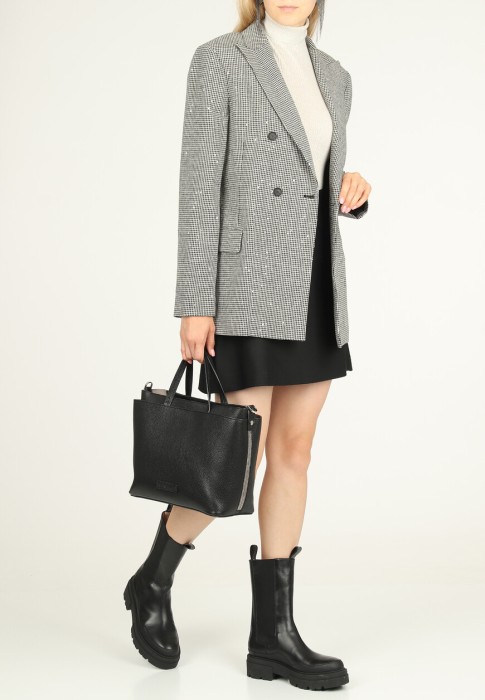 Продукция для женщин фото