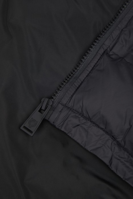 жилет  модель scratch для взрослого возраста с изнаночной стороны