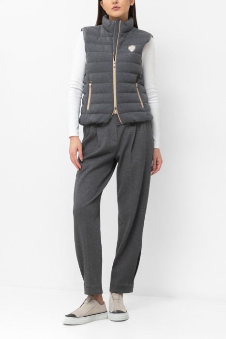 Продукция для женщин фото