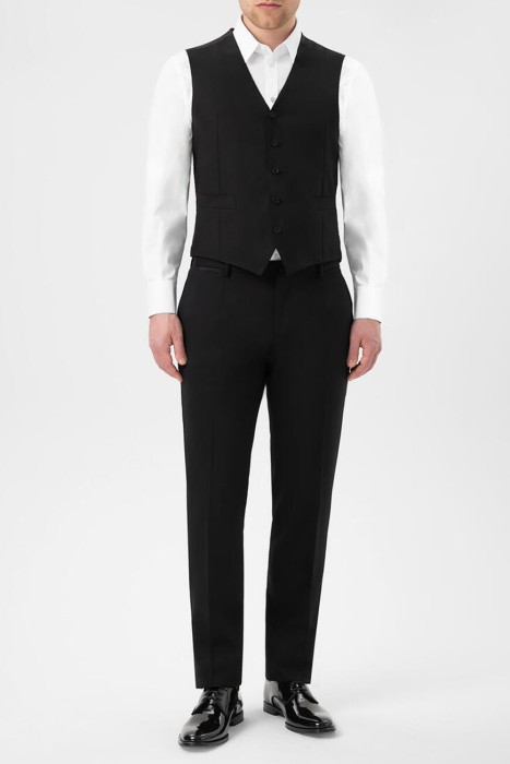 Товар черного цвета с внутренней стороны