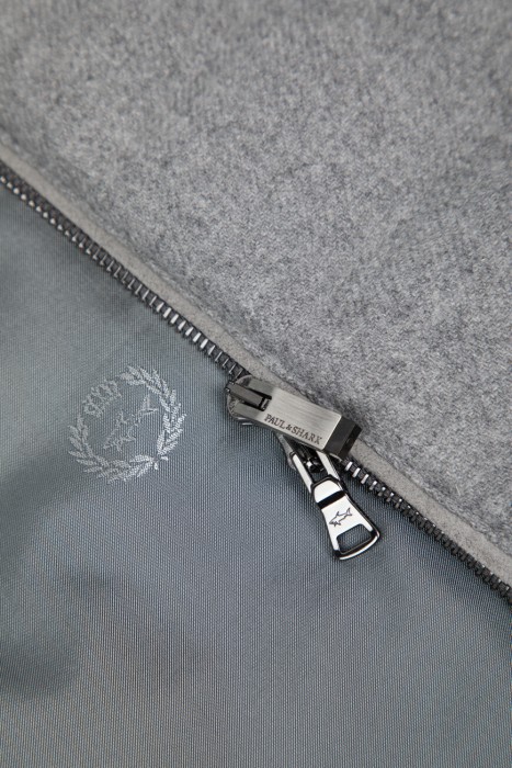 жилет  на сезон этого года фотография