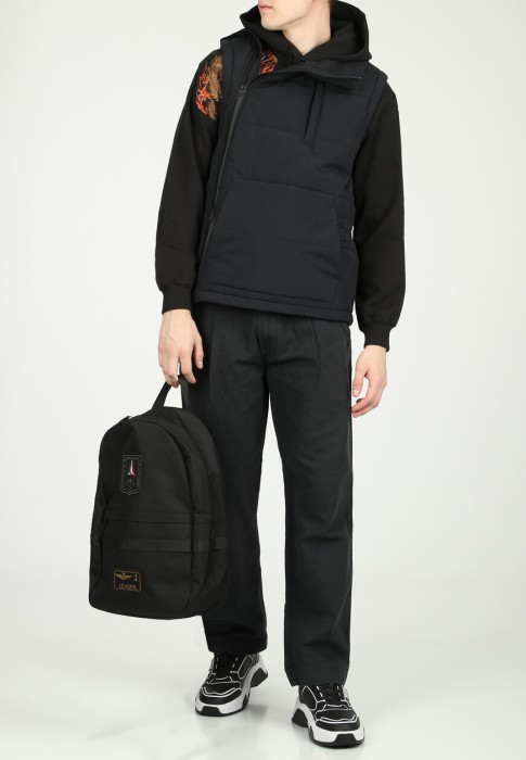 жилет  из германии вид сбоку