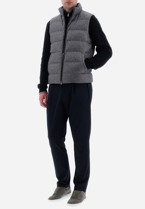 жилет  из франции вид сбоку