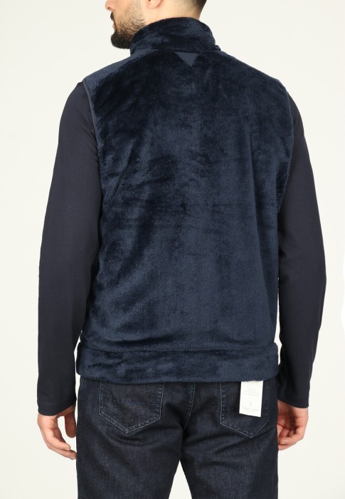 жилет  из италии вид сбоку