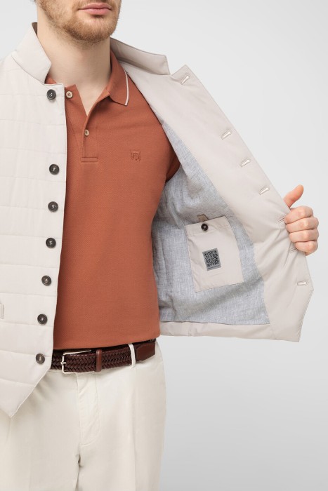 жилет  из италии вид сбоку