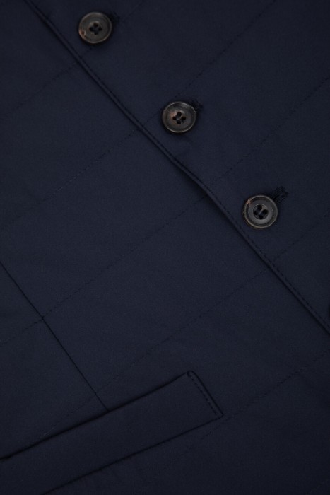 жилет  для взрослого возраста с изнаночной стороны