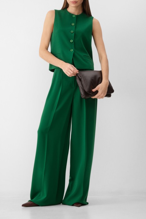 жилет  из италии вид сбоку