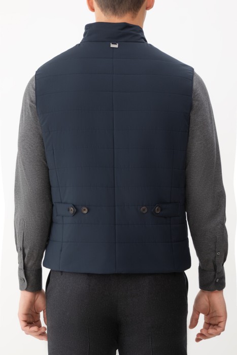 жилет  от бренда corneliani вид слева