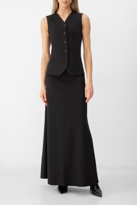 Товар черного цвета с внутренней стороны