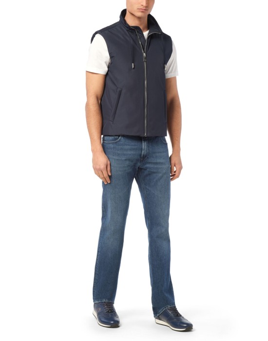 жилет  из италии вид сбоку