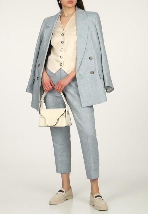 жилет  от бренда peserico вид слева