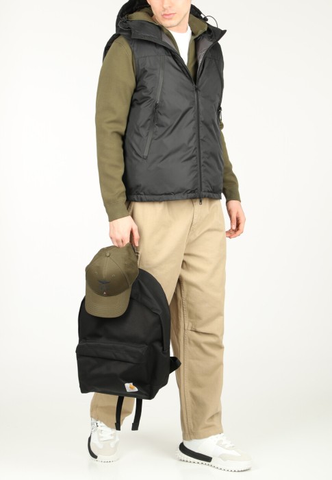 жилет  по цене 38150 руб вид справа