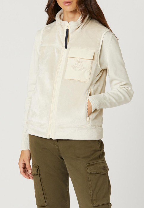 жилет  по цене 39900 руб вид справа