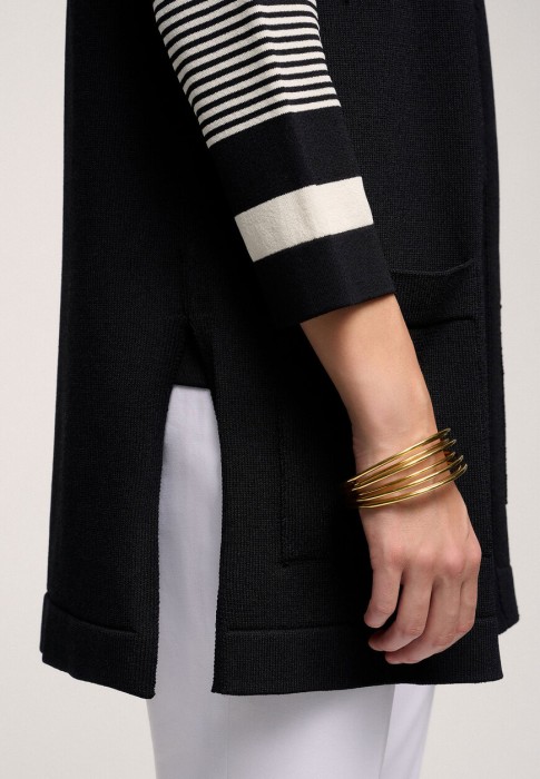 жилет  из проверенных материалов спереди