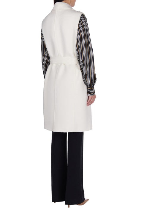 жилет  из проверенных материалов спереди