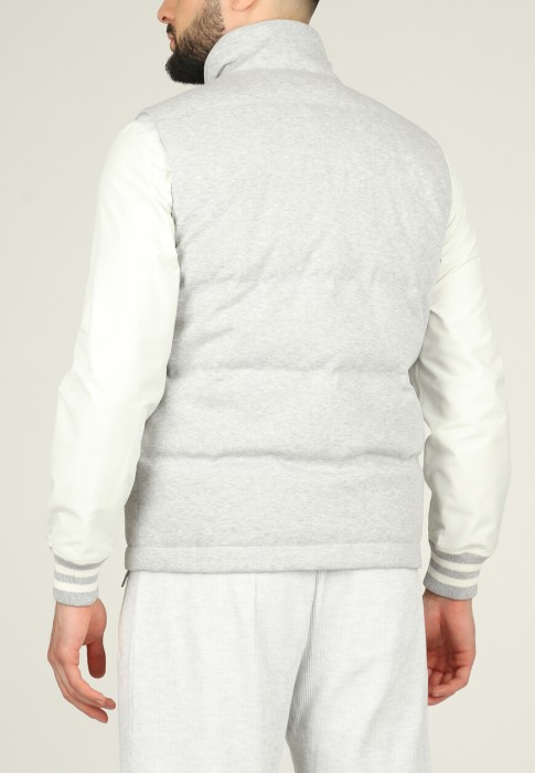 жилет  из италии вид сбоку