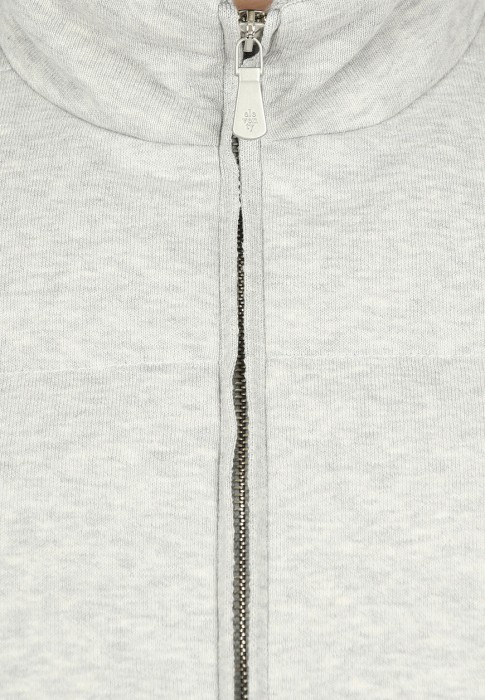 жилет  из проверенных материалов спереди