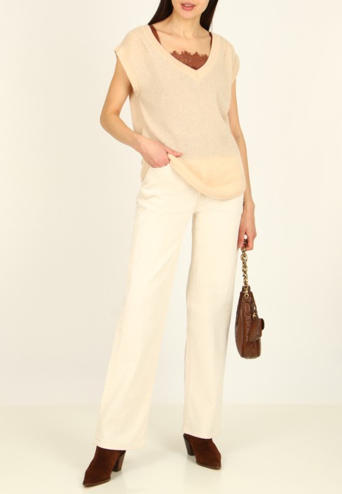 жилет  от бренда max&moi вид слева