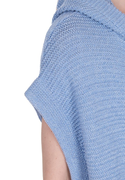 жилет  универсального стиля с лицевой стороны