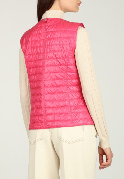 Товар розового цвета с внутренней стороны