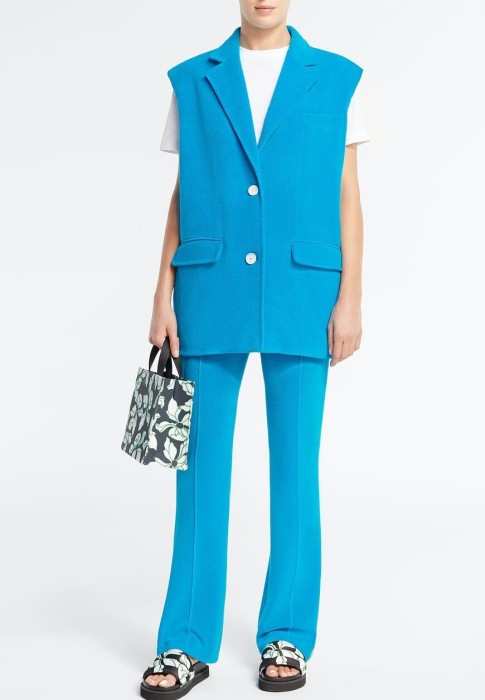 жилет  из франции вид сбоку