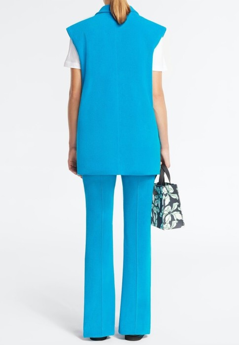 жилет  из проверенных материалов спереди