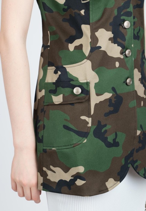 жилет  из проверенных материалов спереди