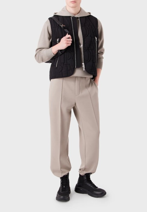 жилет  от бренда emporio armani вид слева