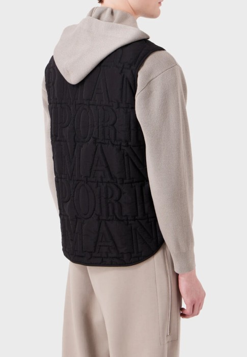 жилет  из италии вид сбоку