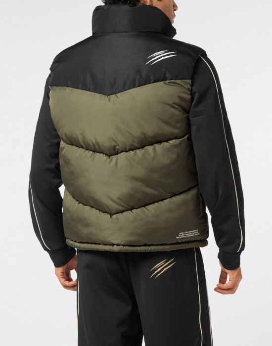 жилет  из италии вид сбоку