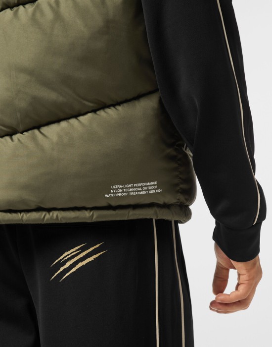 жилет  из проверенных материалов спереди