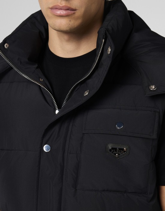 жилет  из проверенных материалов спереди