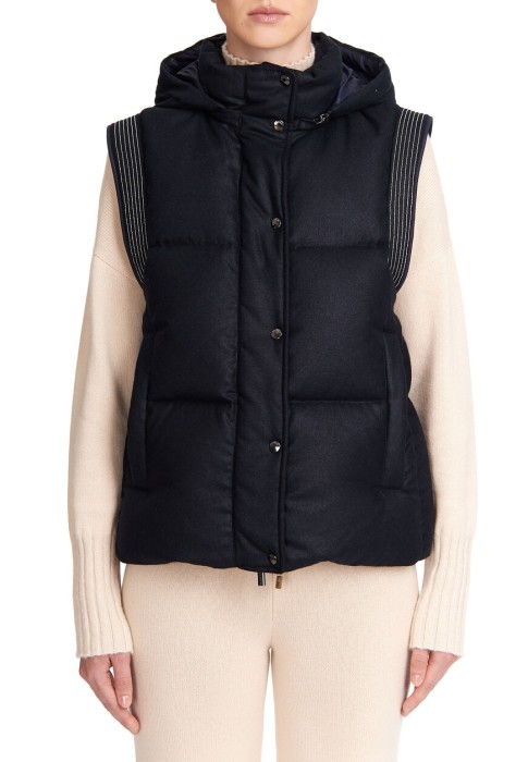 жилет  из италии вид сбоку