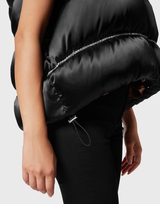 Продукция для женщин фото