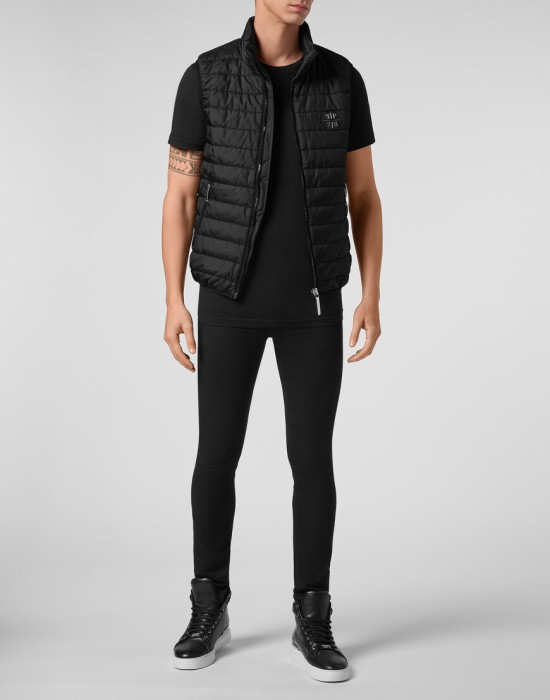 жилет  по цене 37306 руб вид справа