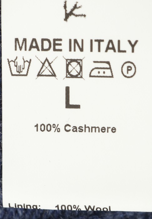 жилет  из проверенных материалов спереди