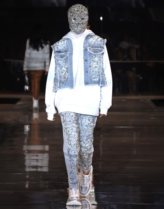 жилет  для взрослого возраста с изнаночной стороны