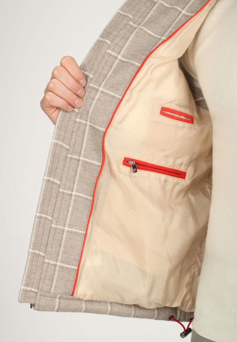 жилет  на сезон этого года фотография