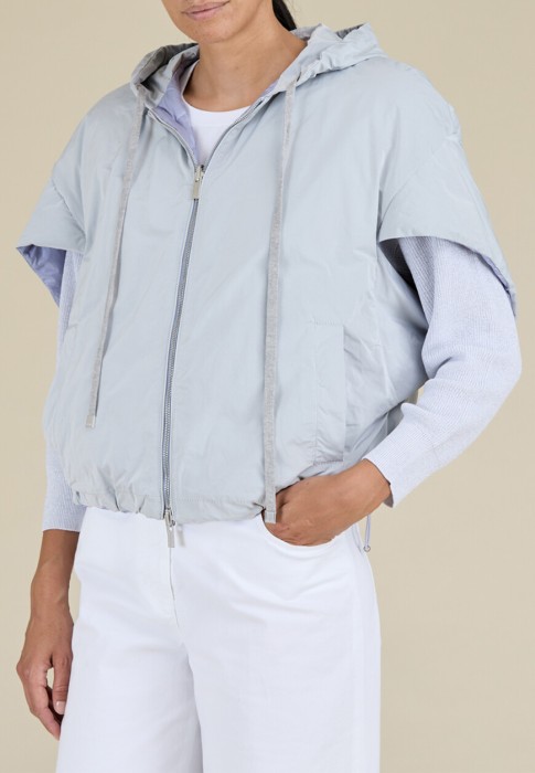 жилет  из италии вид сбоку