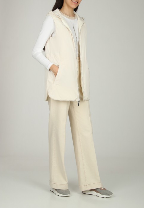 жилет  по цене 87465 руб вид справа