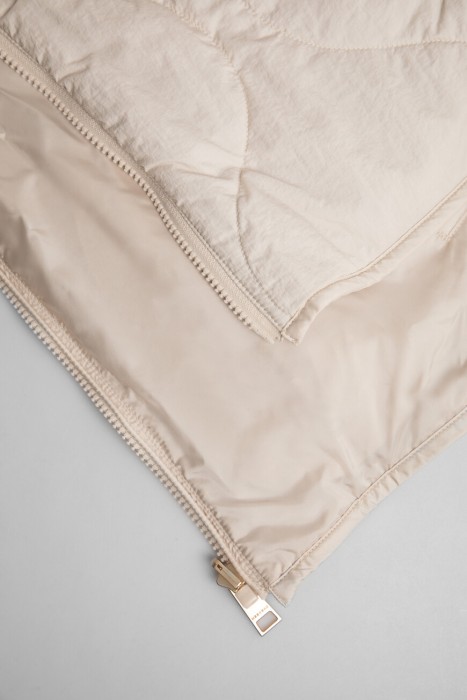 жилет  спереди