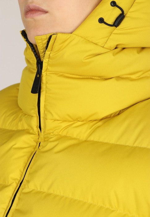 жилет  из проверенных материалов спереди