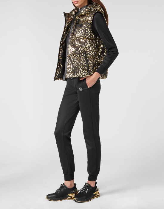 жилет  по цене 21120 руб вид справа