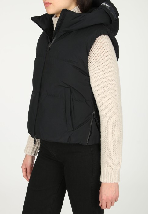 Продукция для женщин фото